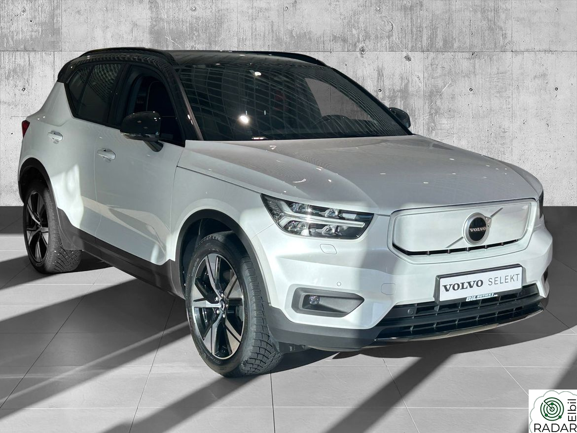 VOLVO XC40 2022 Plus | Krok |