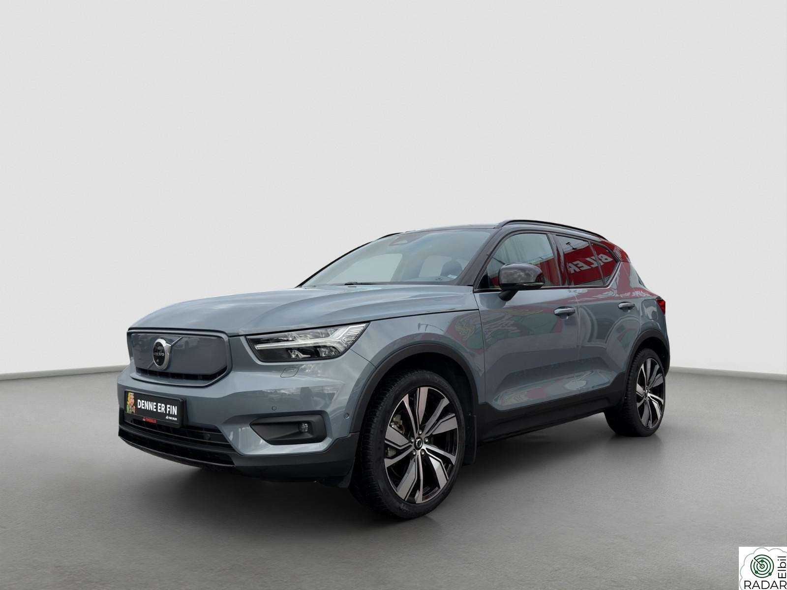 VOLVO XC40 PRO | PANO | 360° | KROK | ACC | 20" | 64 000KM