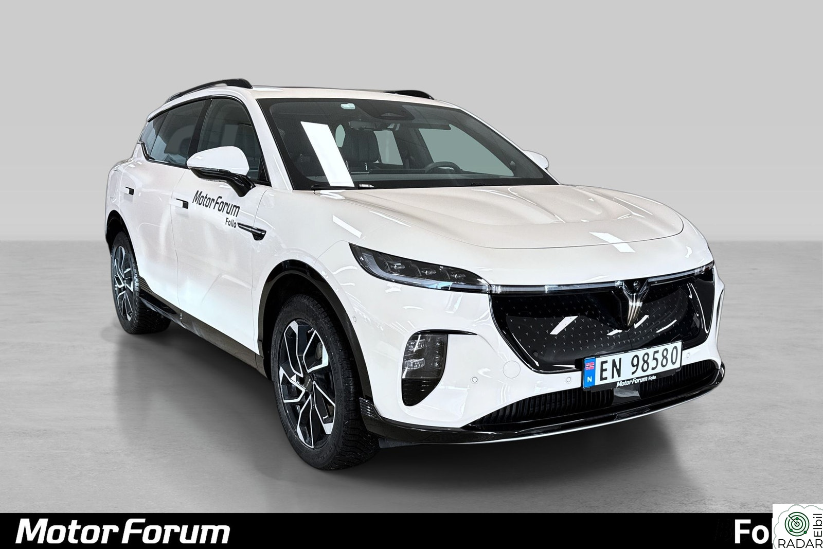 VOYAH COURAGE Velutstyrt/4x4/Apple Carplay/VI TAR INNBYTTE/