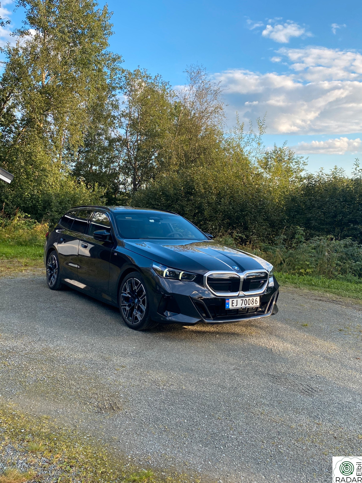 BMW i5 M60 xDrive Touring xDrive Fully Charged(K)