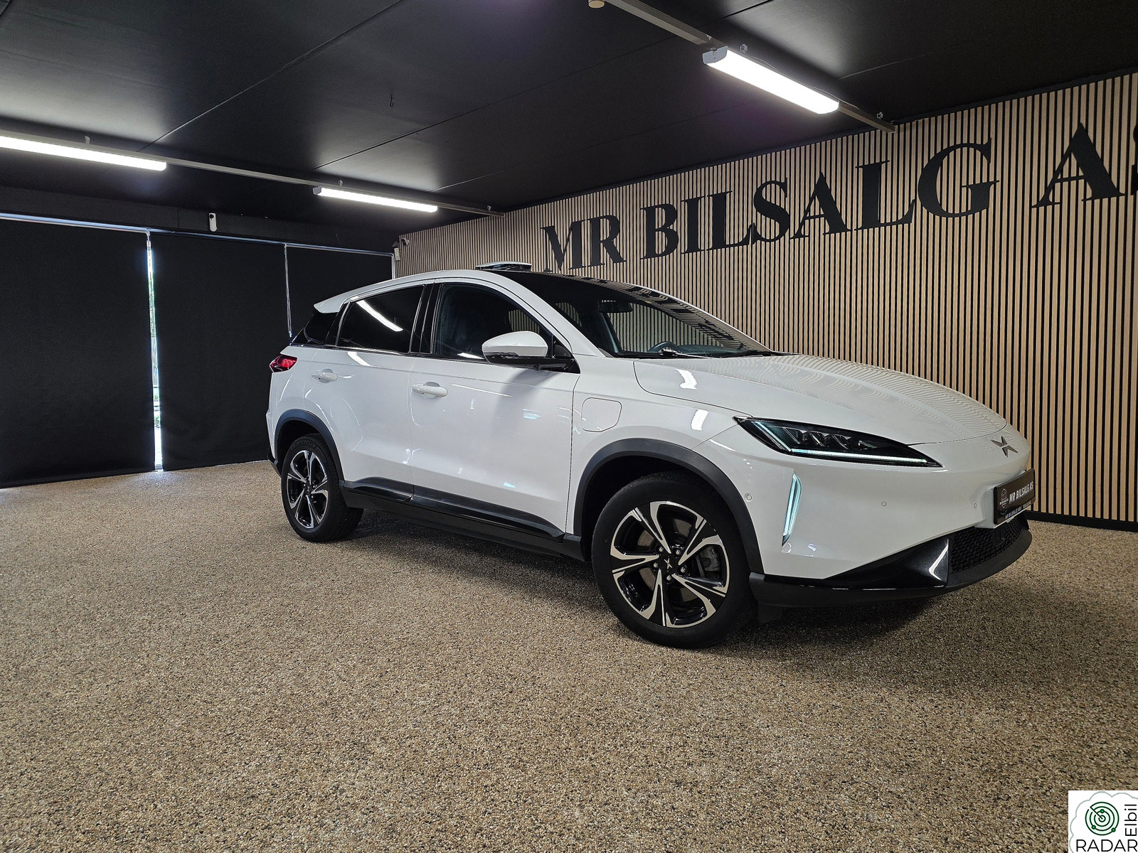 XPENG G3 Premium Long Range / 448KM / Smart / Skin /