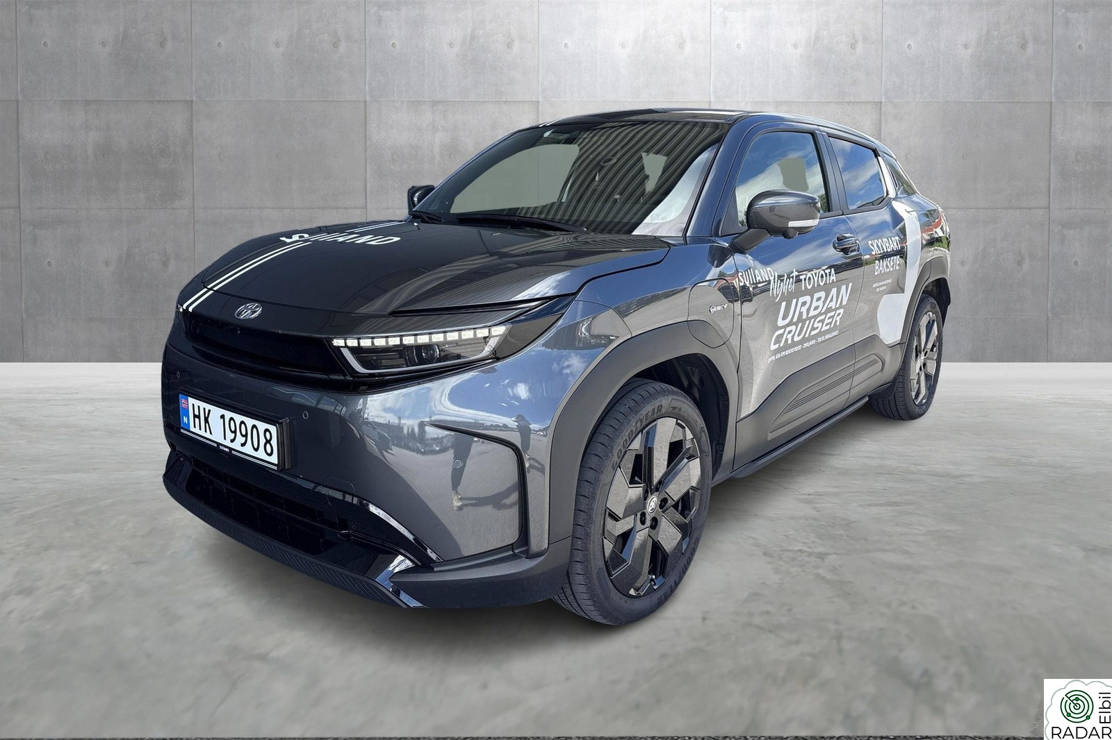 TOYOTA URBAN CRUISER Executive I Glasstak I Delskinn