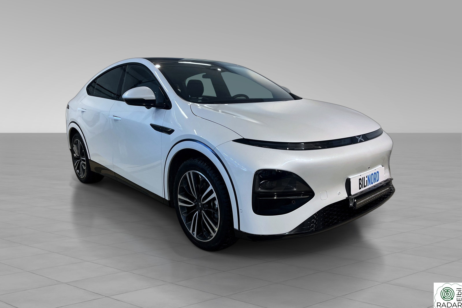 XPENG G6 AWD Performance med taxi garanti