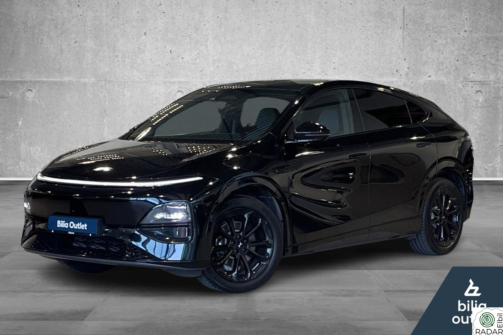 XPENG G6 Performance Black Edition