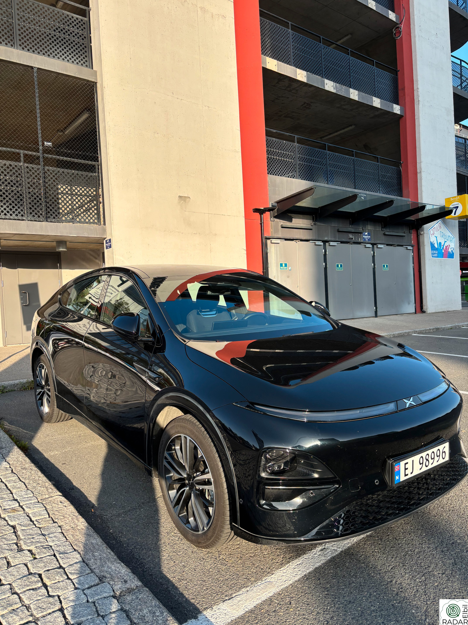 XPENG G6 AWD Performance, Fast rente, Pris kr 5900.-