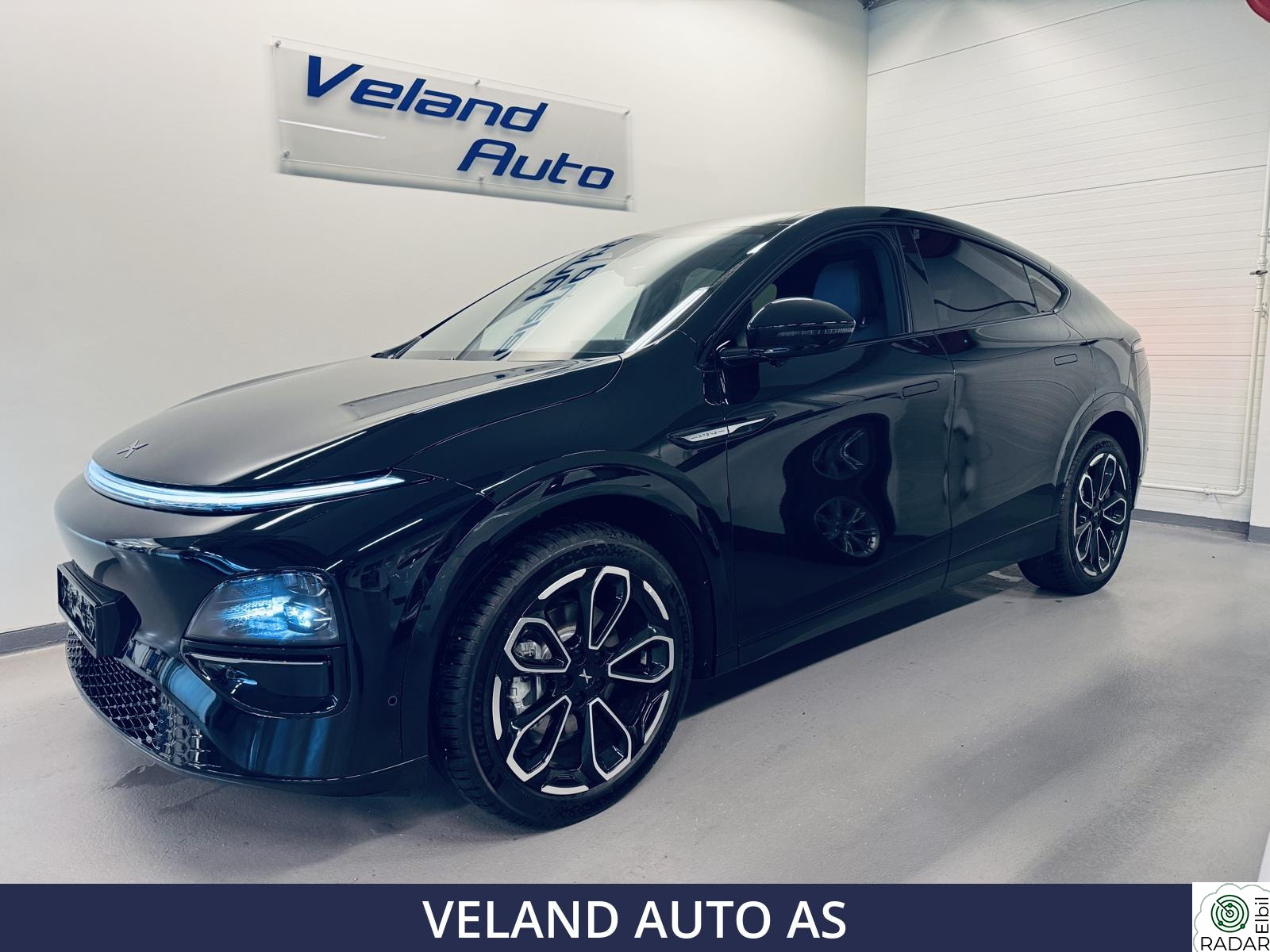 XPENG G6 SR 435KM WLTP PANORAMA/SKINN/NAVI/ACC/360/HENGERFESTE