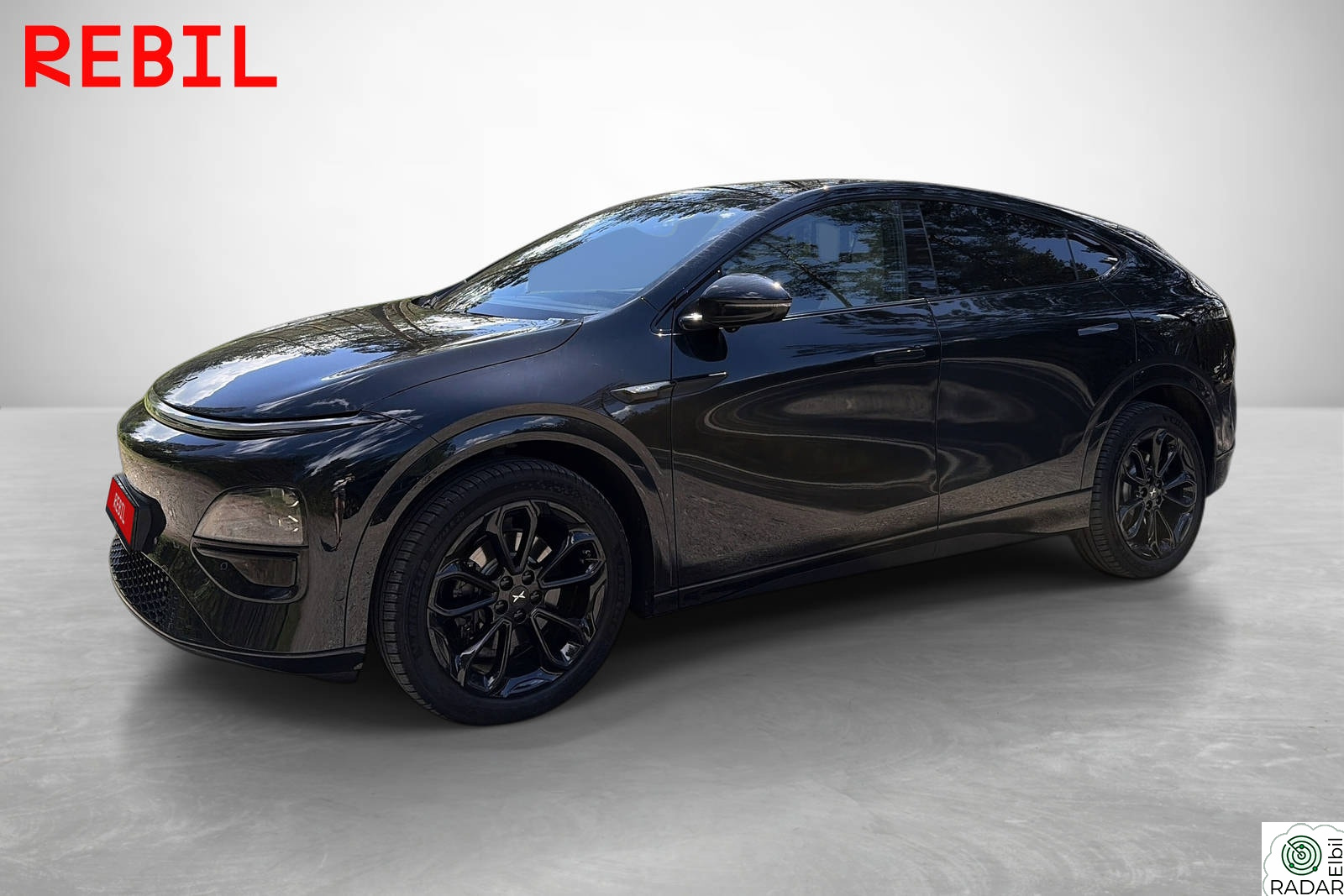 XPENG G6 Performance AWD Black Edition/Pano/Krok/360Kamera/Navi