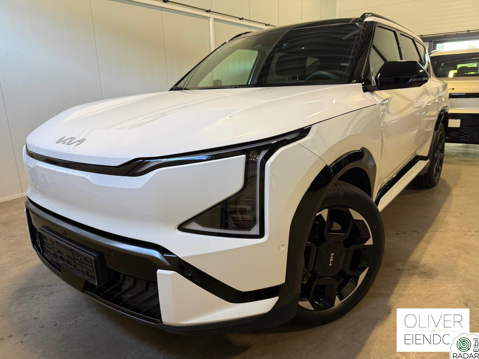 KIA EV5 GT-LINE -PANORAMASOLTAK -KOMPLETTE S/V HJUL -360 KAMERA
