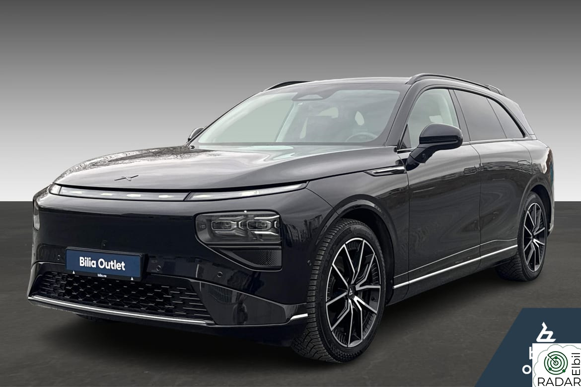 XPENG G9 4WD Performance, Skinn, Hengerfeste, Glasstak