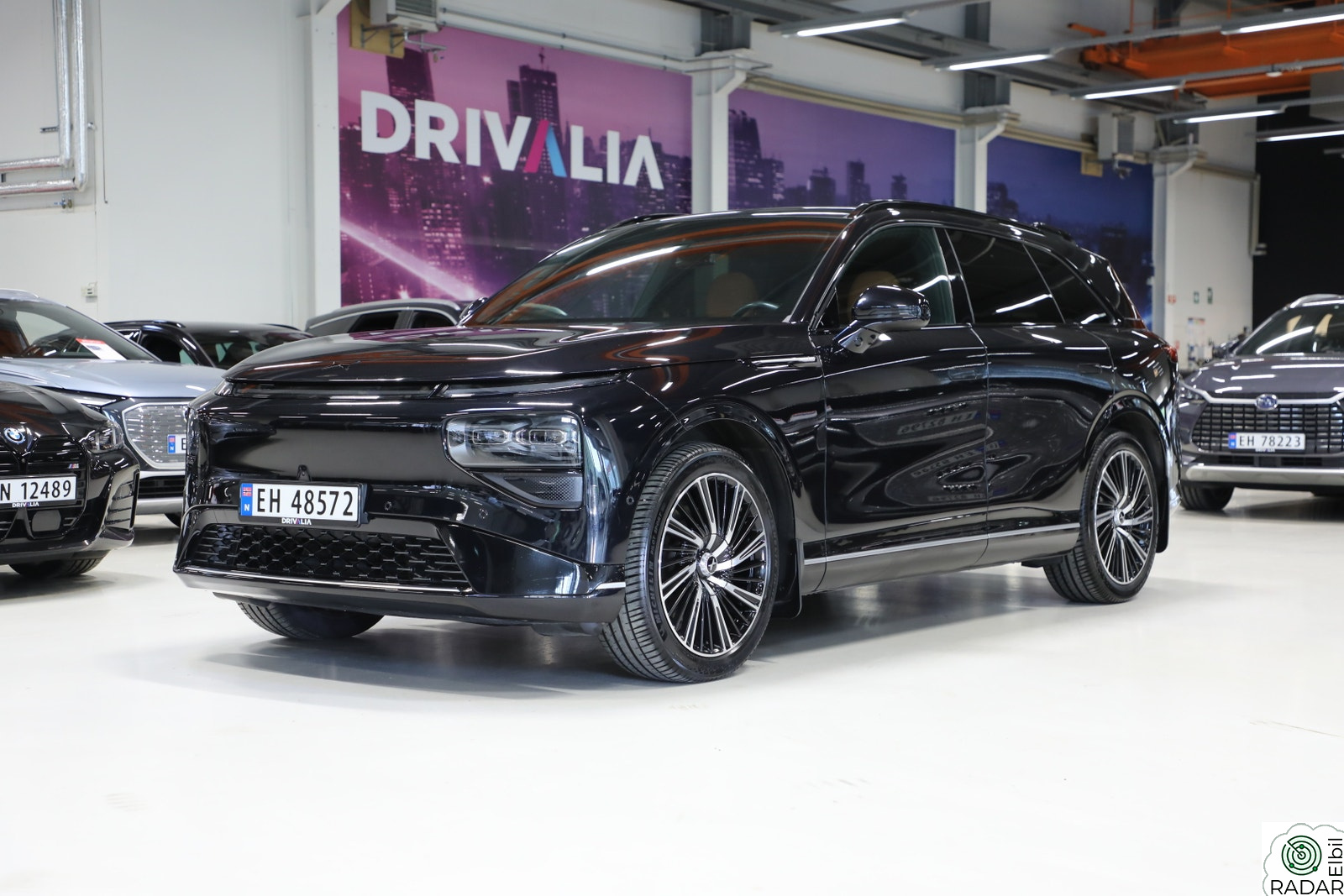 XPENG G9 98KWH AWD PERFORMANCE/Acc/Soltak/Luft/360/Krok