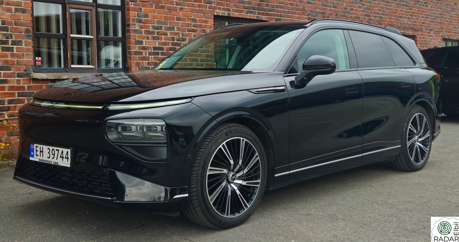XPENG G9 LR 4WD Performance