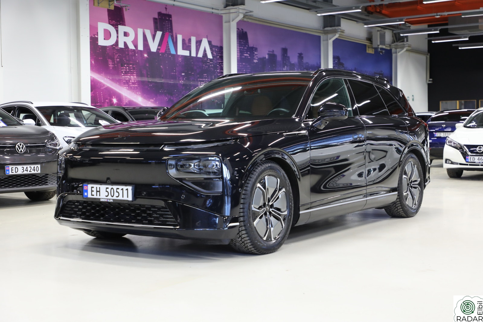 XPENG G9 98KWH AWD PERFORMANCE/Acc/Soltak/Luft/Kamera++