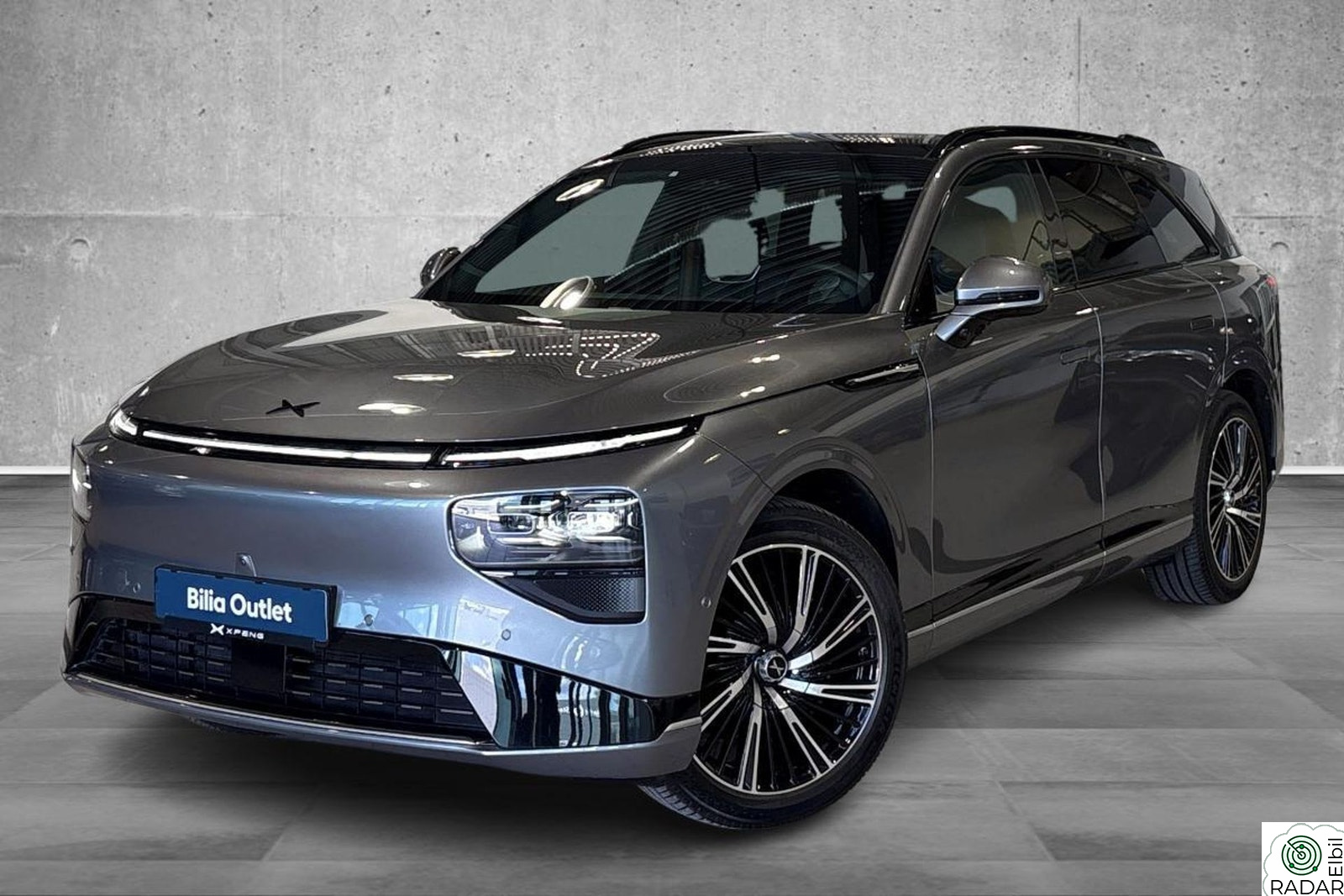 XPENG G9 Performance AWD Toppmodell H-feste Luftfjæring ++