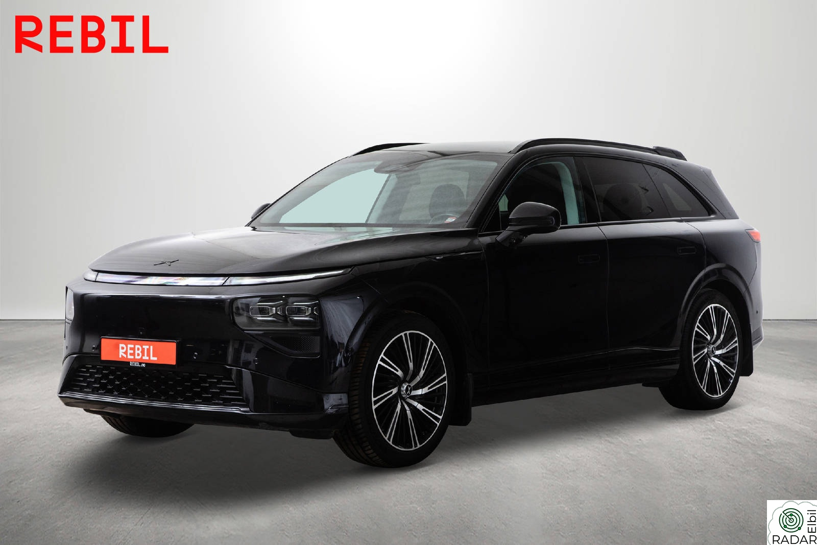 XPENG G9 520km (WlTP) Performance/AWD/360/Luft/Memory/ACC