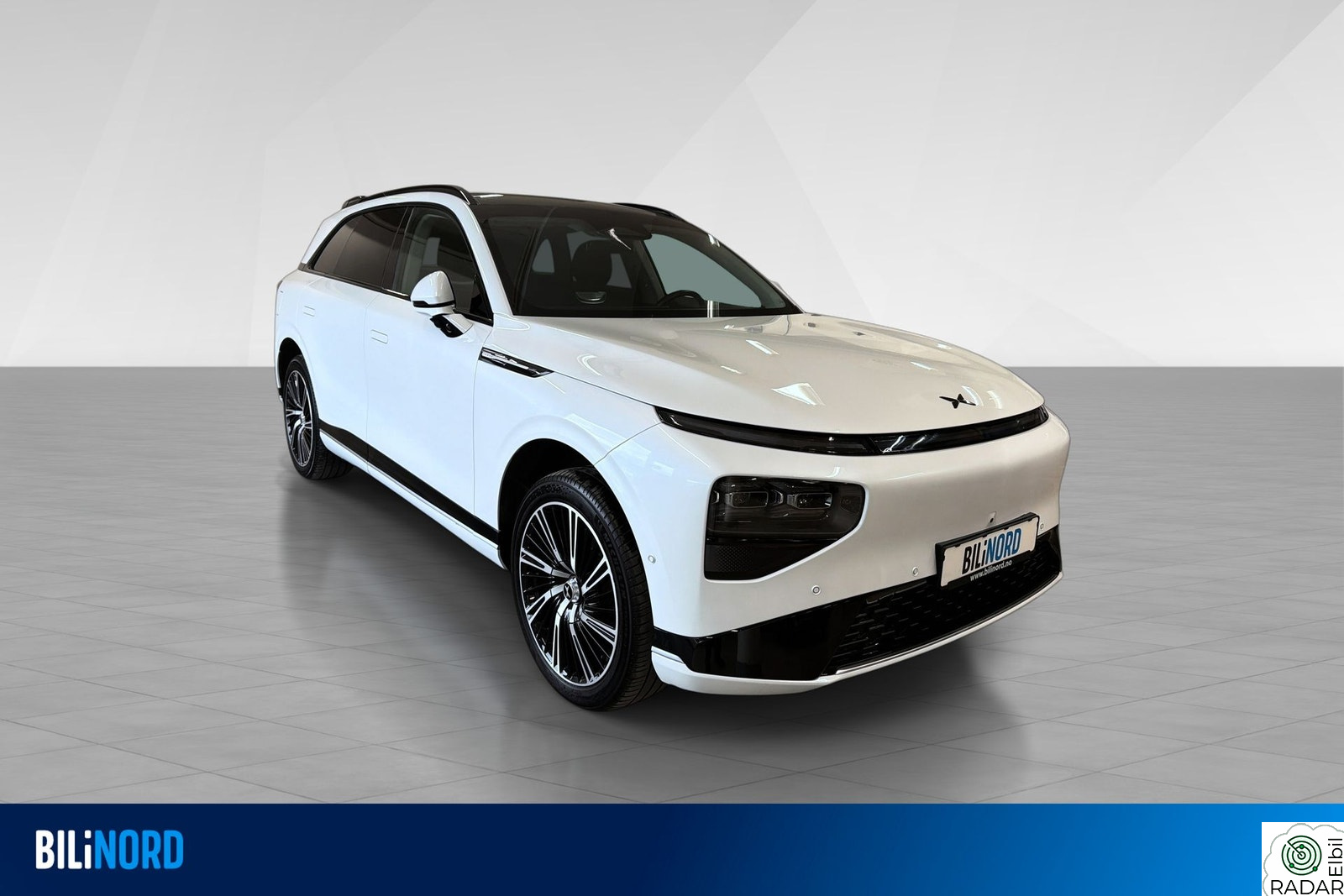XPENG G9 Xpeng G9 Performance