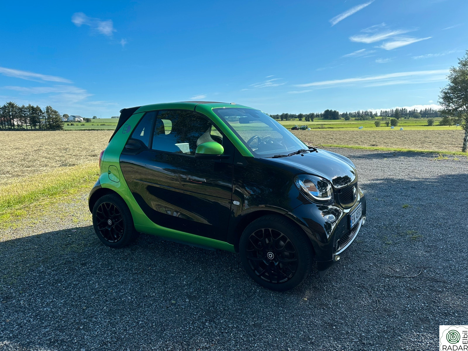SMART fortwo cabrio ed electric cabriolet