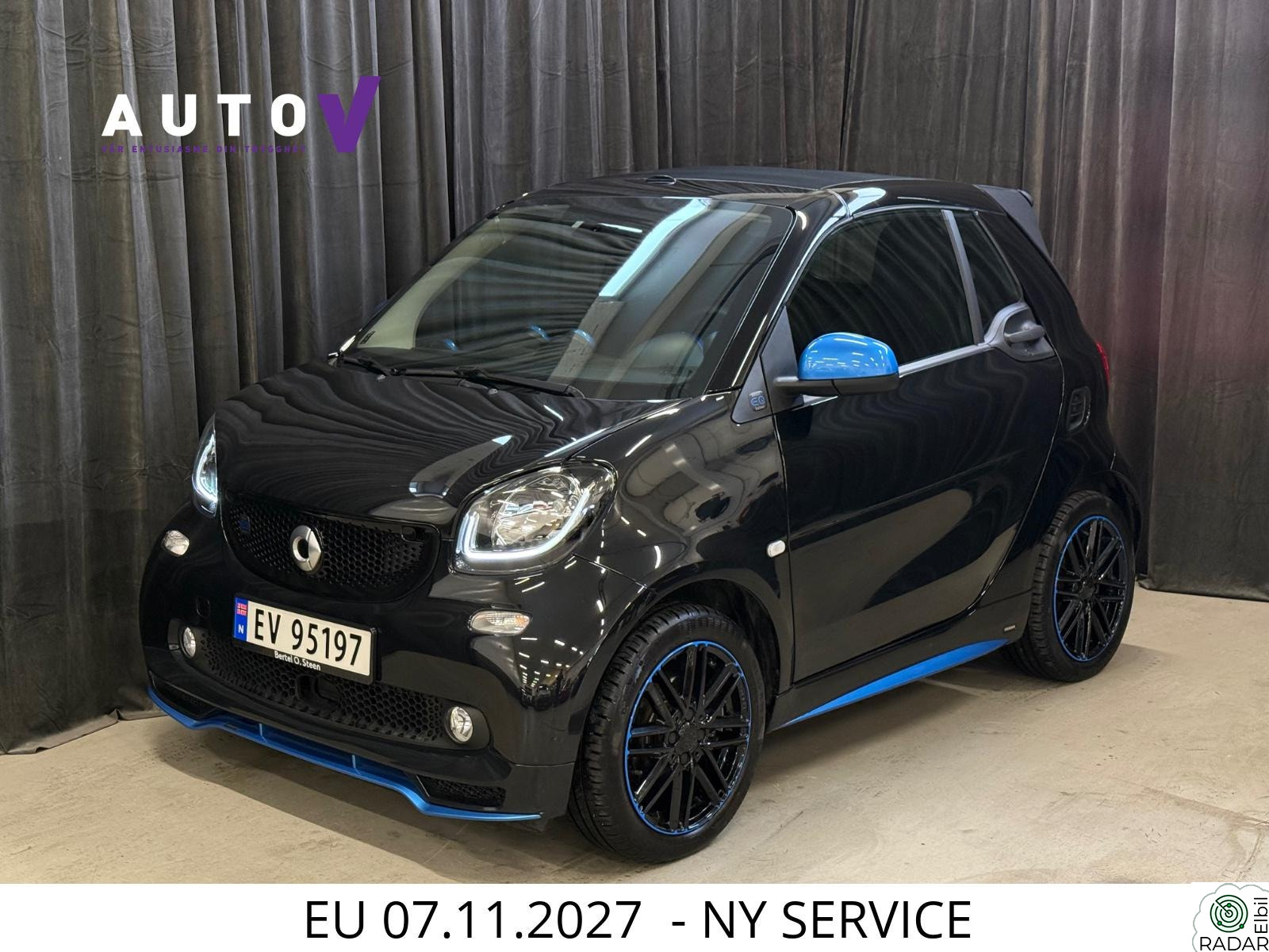 SMART EQ fortwo cabrio EQ BRABUS 123KM NightSky CRUISE/R.VARME/DAB+/LAVKM!
