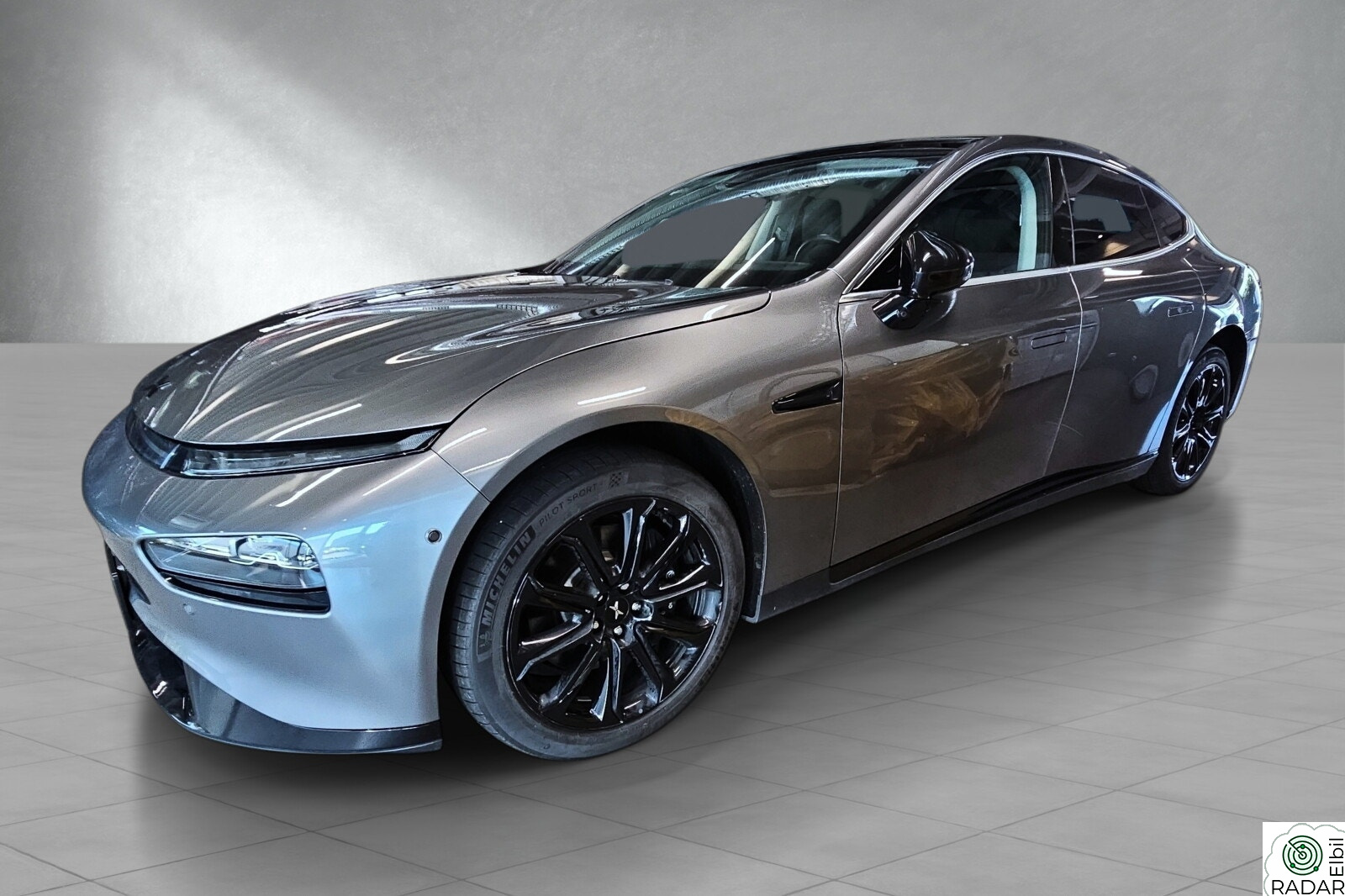 XPENG P7 AWD Performance SKINN-NAVI-KAMERA