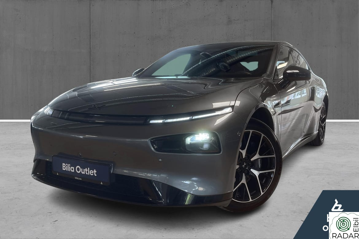 XPENG P7,P7i i AWD Performance