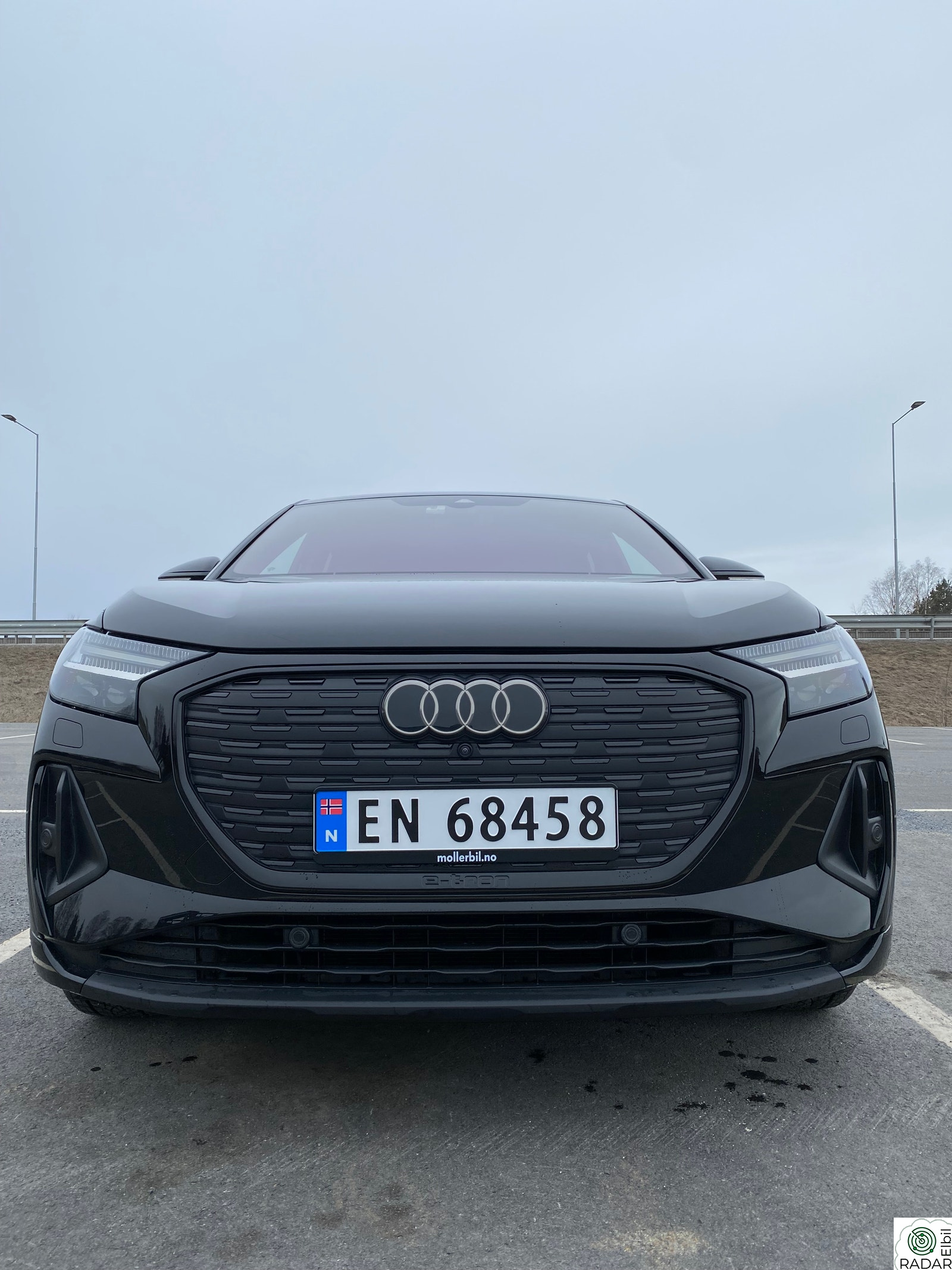 AUDI Q4 Sportback 45 e-tron Sportback 45 Quattro 2x S-line, 360 Kam, Hud, Matrix