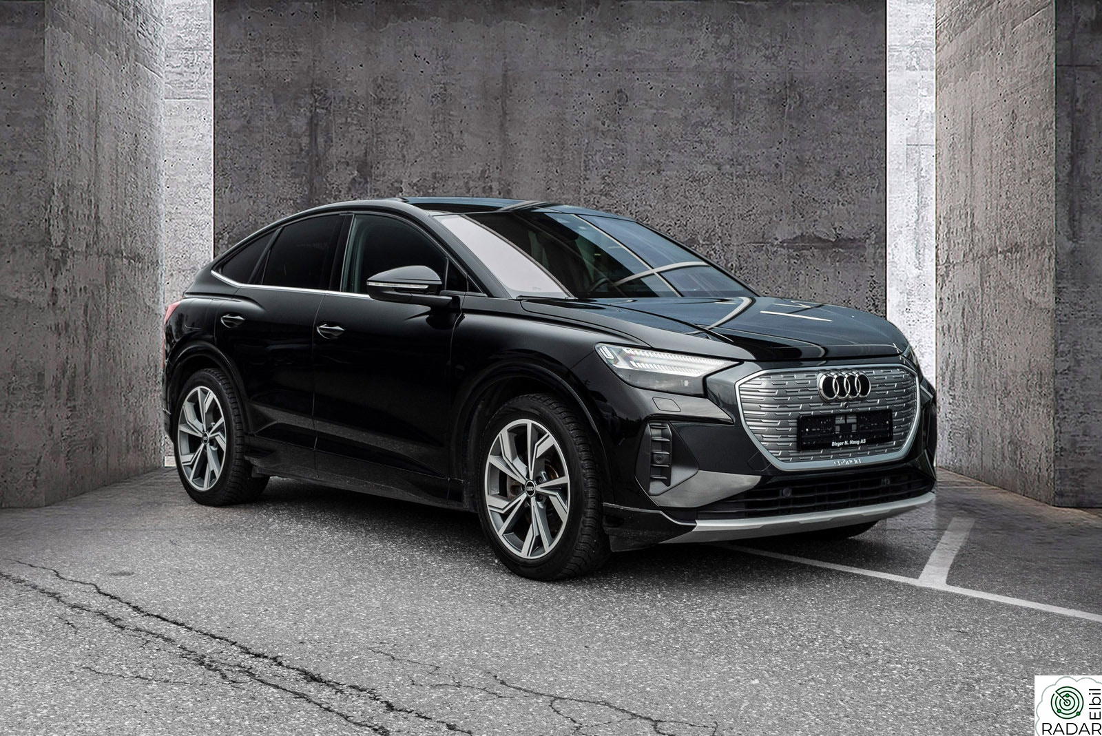 AUDI Q4 SPORTBACK 50 E TRON 50 quattro Advanced HENGERFESTE-EL SETER-SONOS