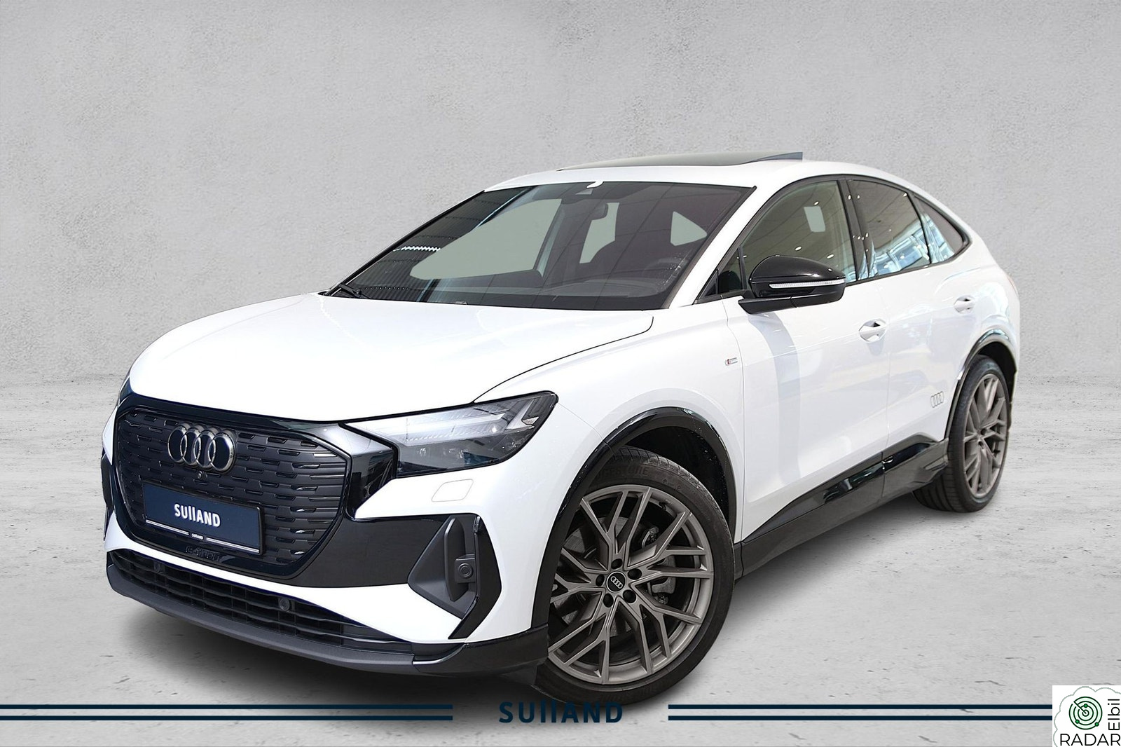 AUDI Q4 Sportback 55 e-tron | SONOS | HUD | KROK | MATRIX |