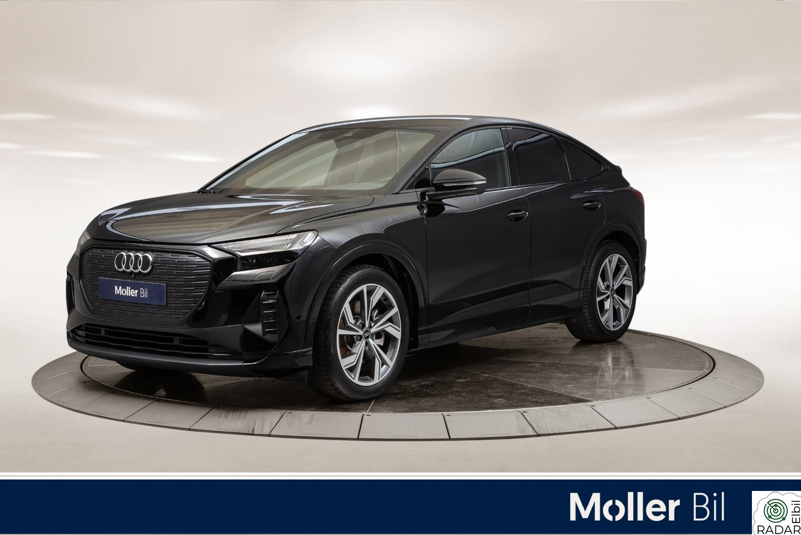AUDI Q4 Sportback 45 e-tron 45 Sportback Quattro S-Line/Sonos/Krok/360kam/Dcc