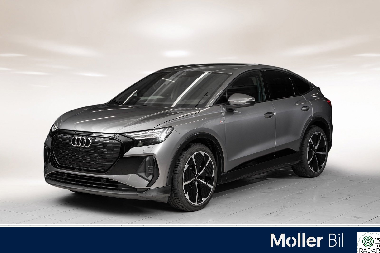 AUDI Q4 Sportback 45 e-tron 45 Sportback quattro, HUD, Matrix, S-line, Krok, Navi++