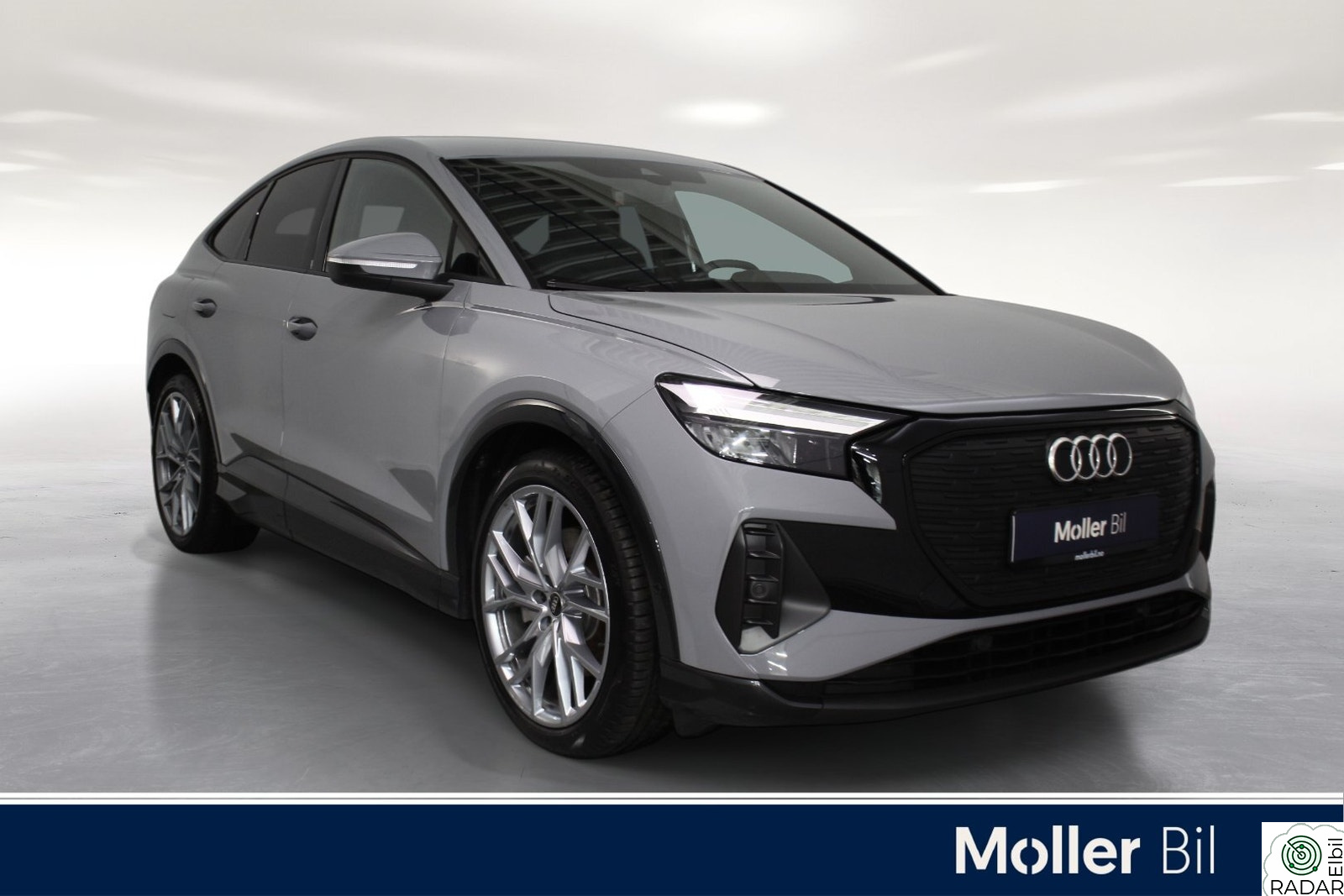 AUDI Q4 Sportback 45 e-tron 45 Sportback Quattro - 360Kam,LED,Krok,S Line,Sp.Seter