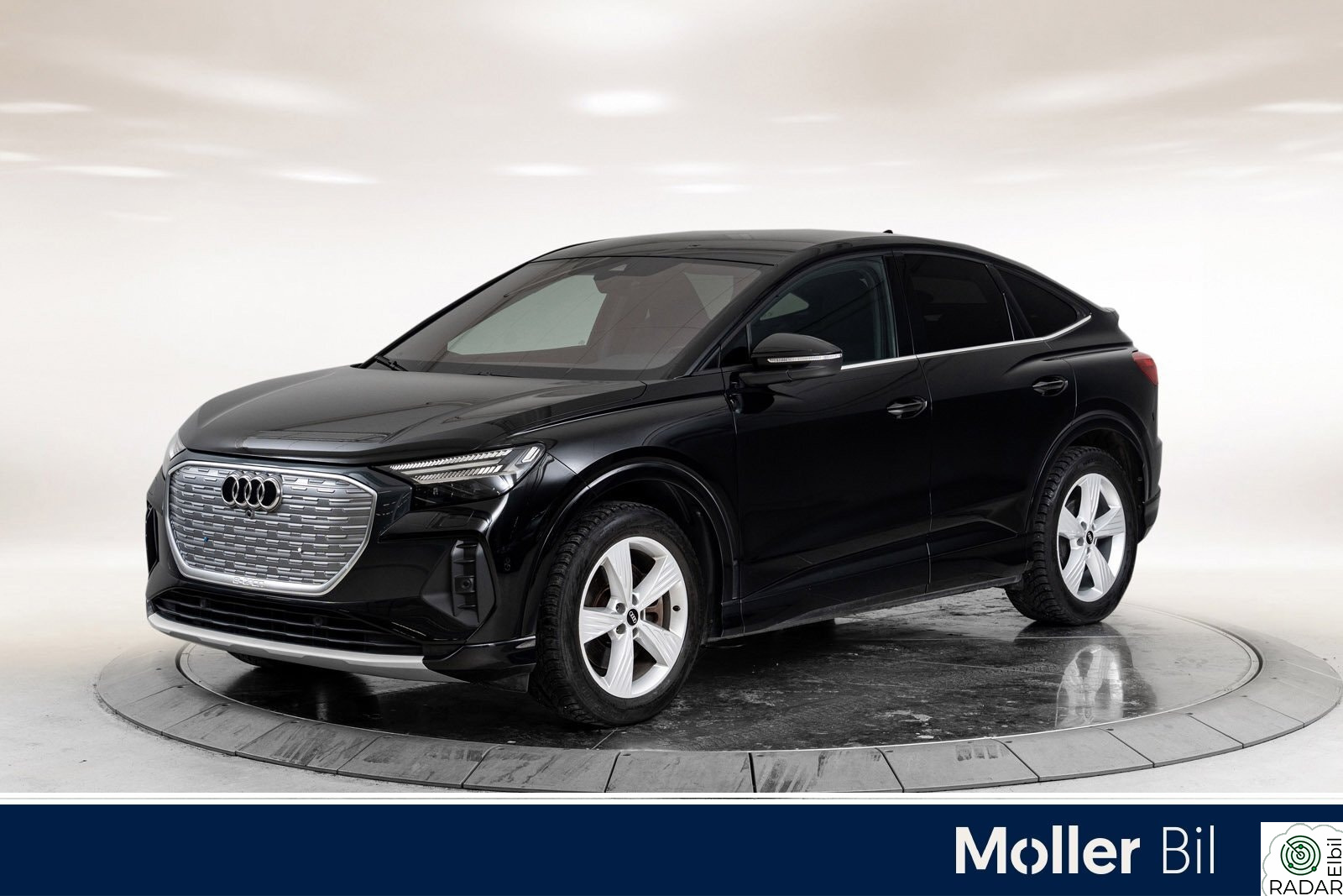 AUDI Q4 SPORTBACK 50 E TRON sportback 50 quattro, Sonos, El.sete,Matrix,Krok,Navi++