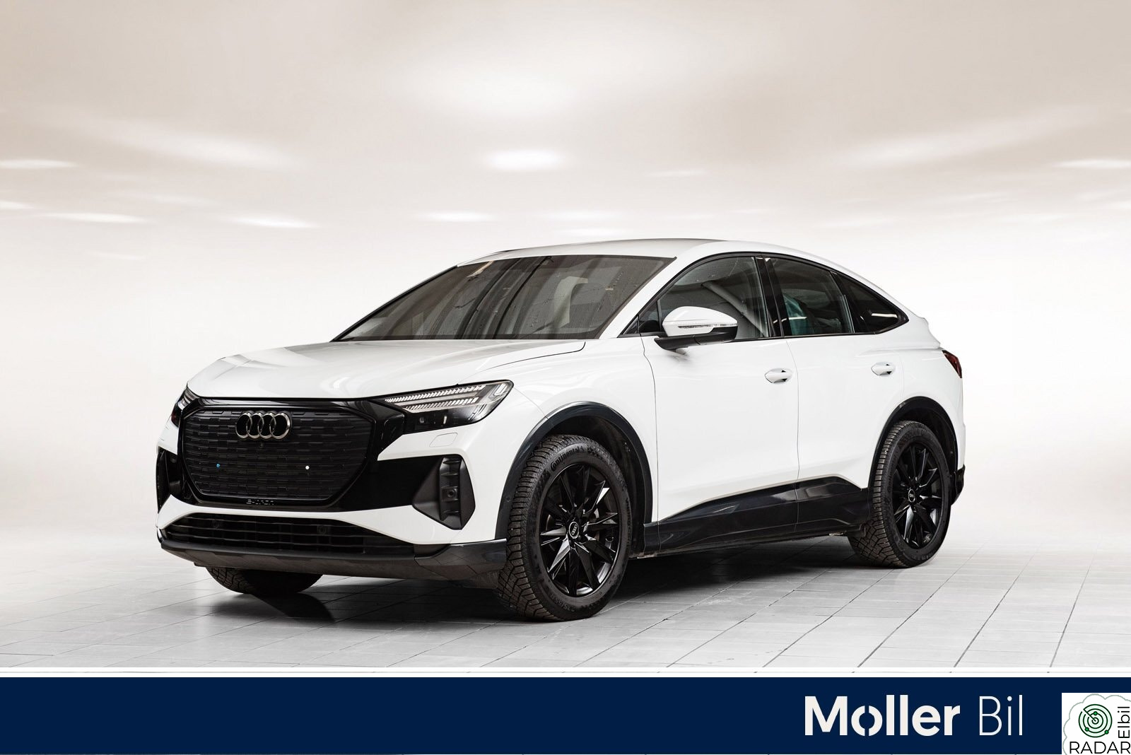AUDI Q4 SPORTBACK 50 E TRON Sportback 50 quattro, 360', Krok, Matrix, SONOS, Navi++