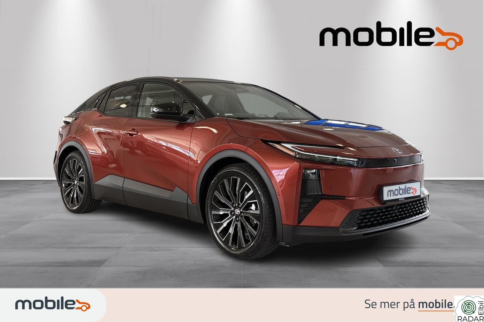 TOYOTA C-HR Executive Panorama 77 kWh AWD // Se km! //