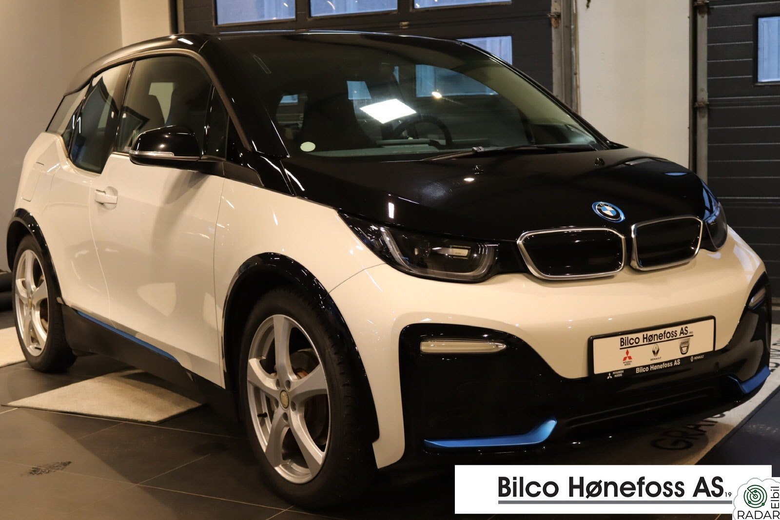 BMW I i3s S 94Ah Charged Edition lav kilometer
