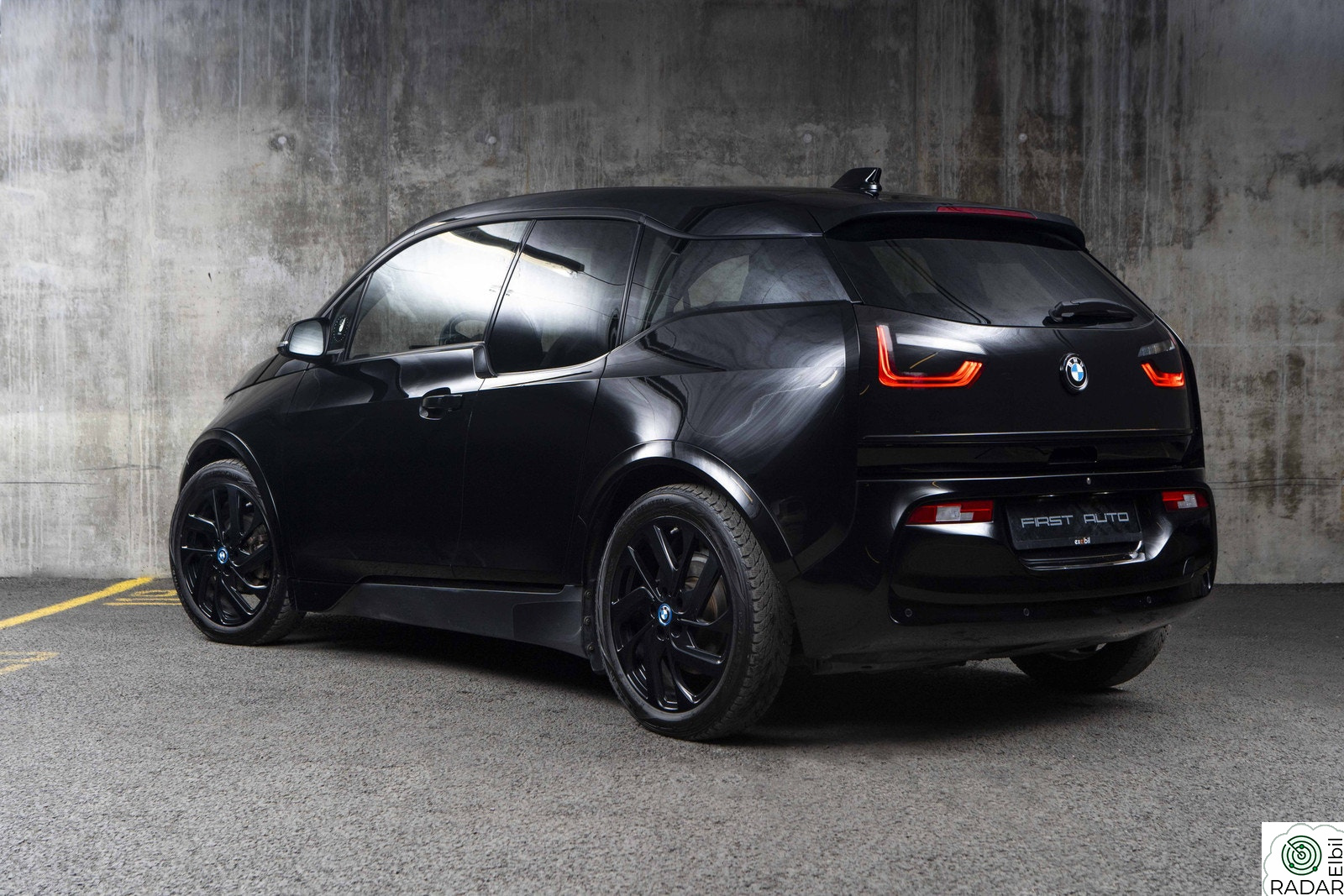 BMW I i3s S 120AH FULLY CHARGED 20 + 19 KR 2.500,-/MND