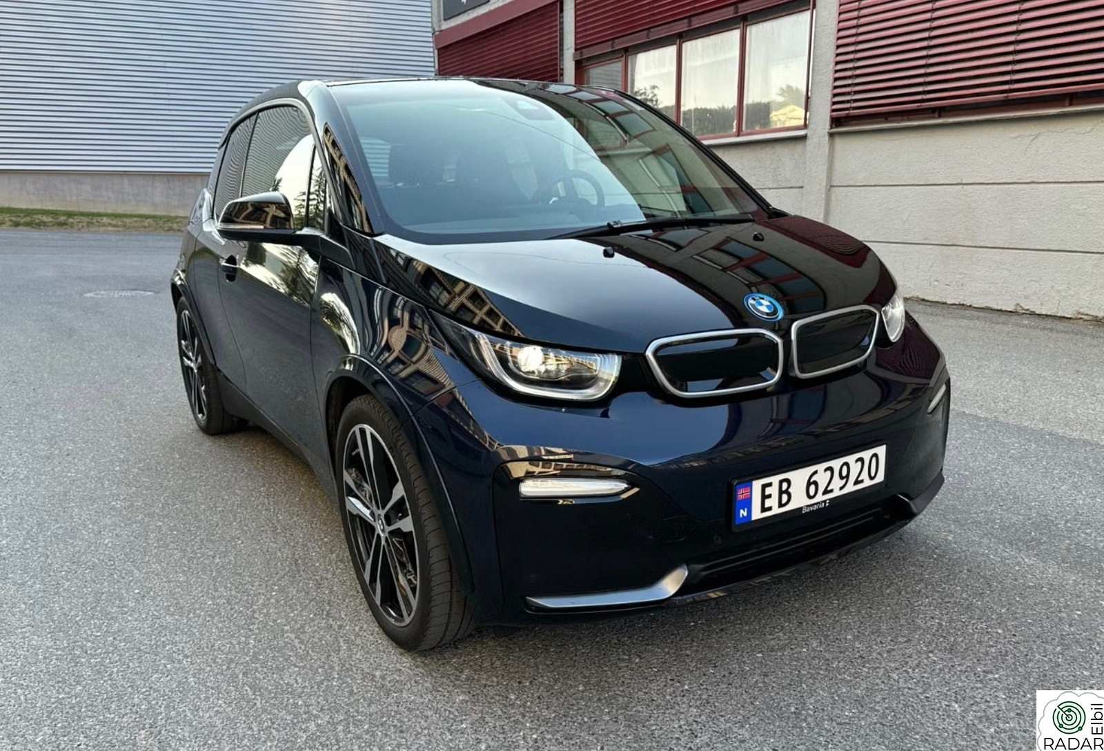 BMW I i3s S 120Ah Fully Charged m/soltak, skinn alt utstyr.