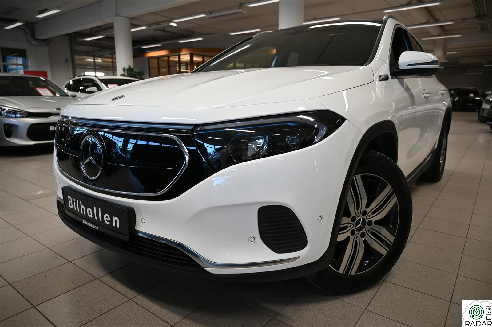 MERCEDES-BENZ EQA 250 250 Elektrisk m/Pano/360/Burmeister/Krok++