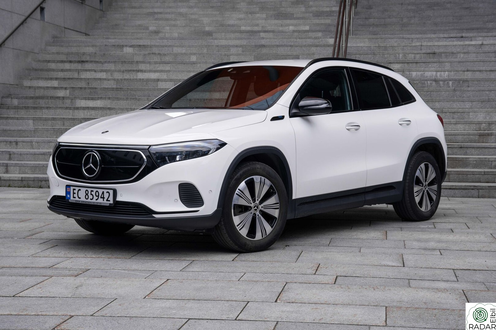MERCEDES-BENZ EQA 250 EQA