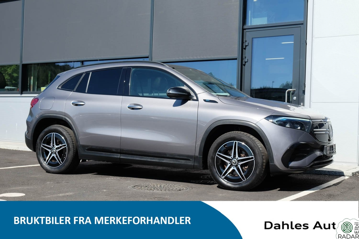 MERCEDES-BENZ EQA 250 250 AMG Edition - Pano, Matrix, Hengerfeste +++