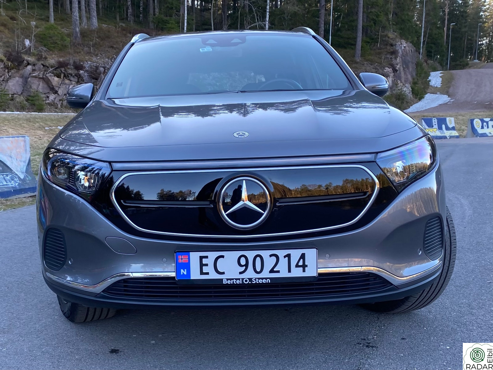 MERCEDES-BENZ EQA 250 250