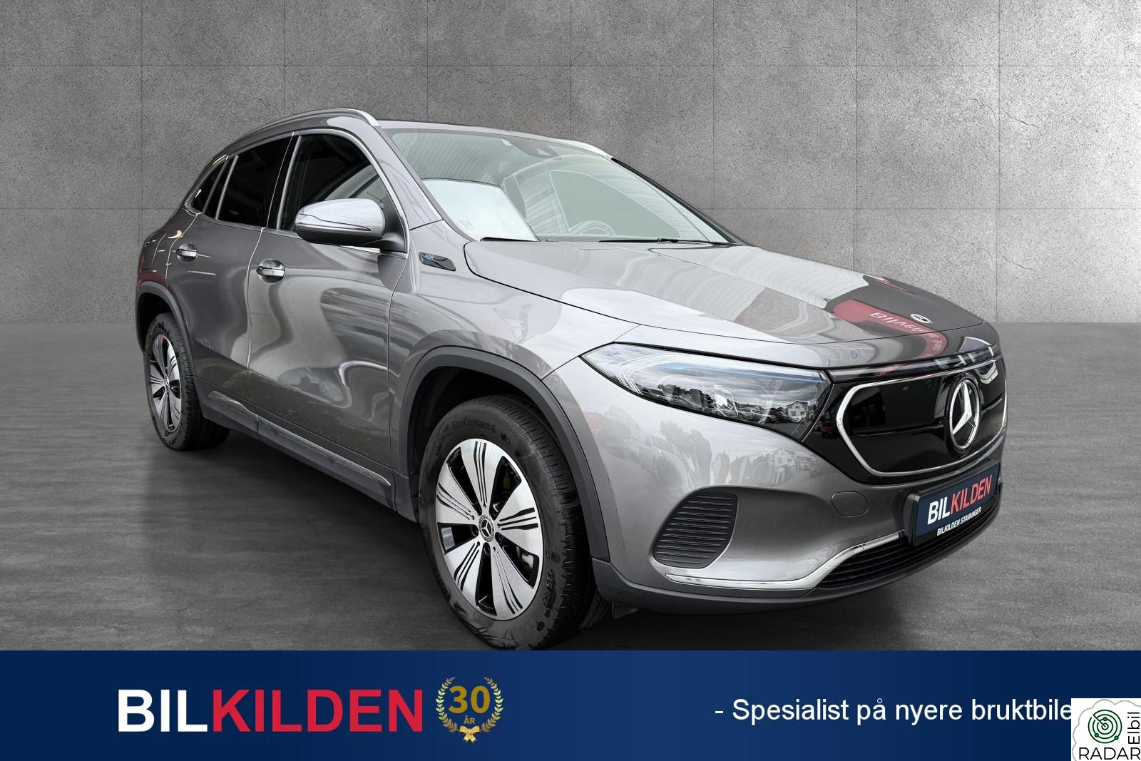 MERCEDES-BENZ EQA 250 250 Progressive, Keyless, Krok, CarPlay, Navi ++