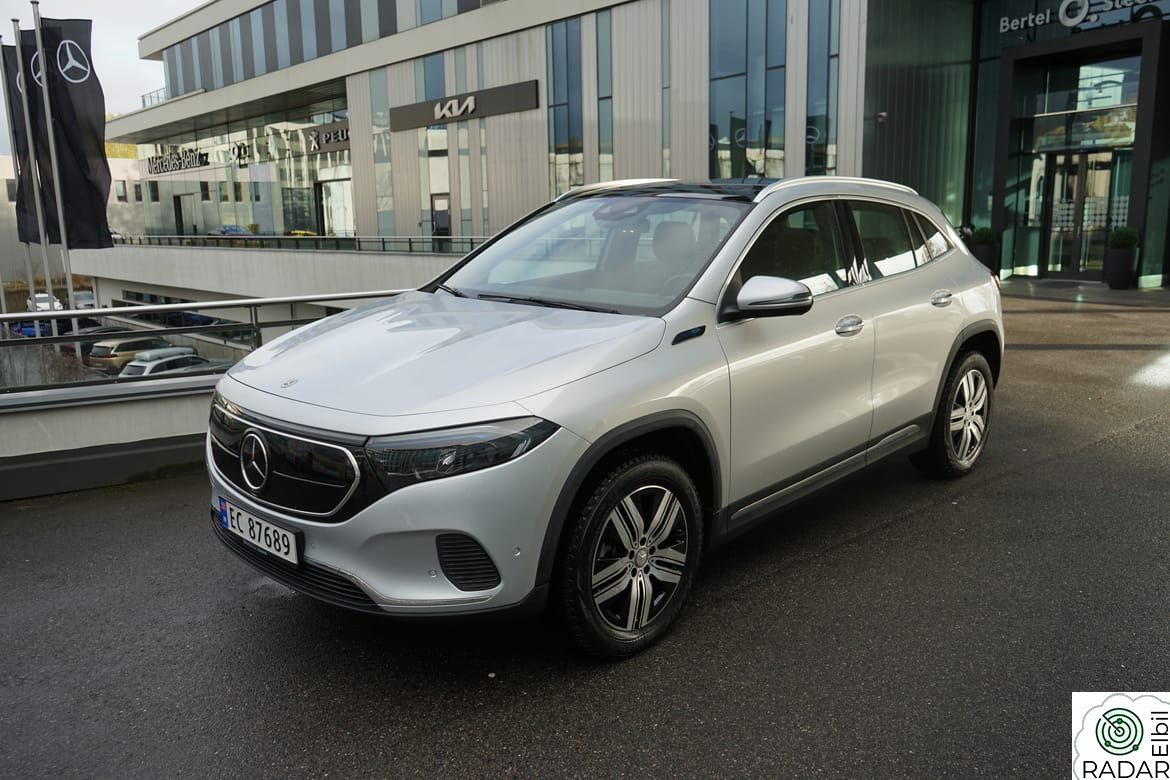 MERCEDES-BENZ EQA 250 250 / mye fint utstyr !