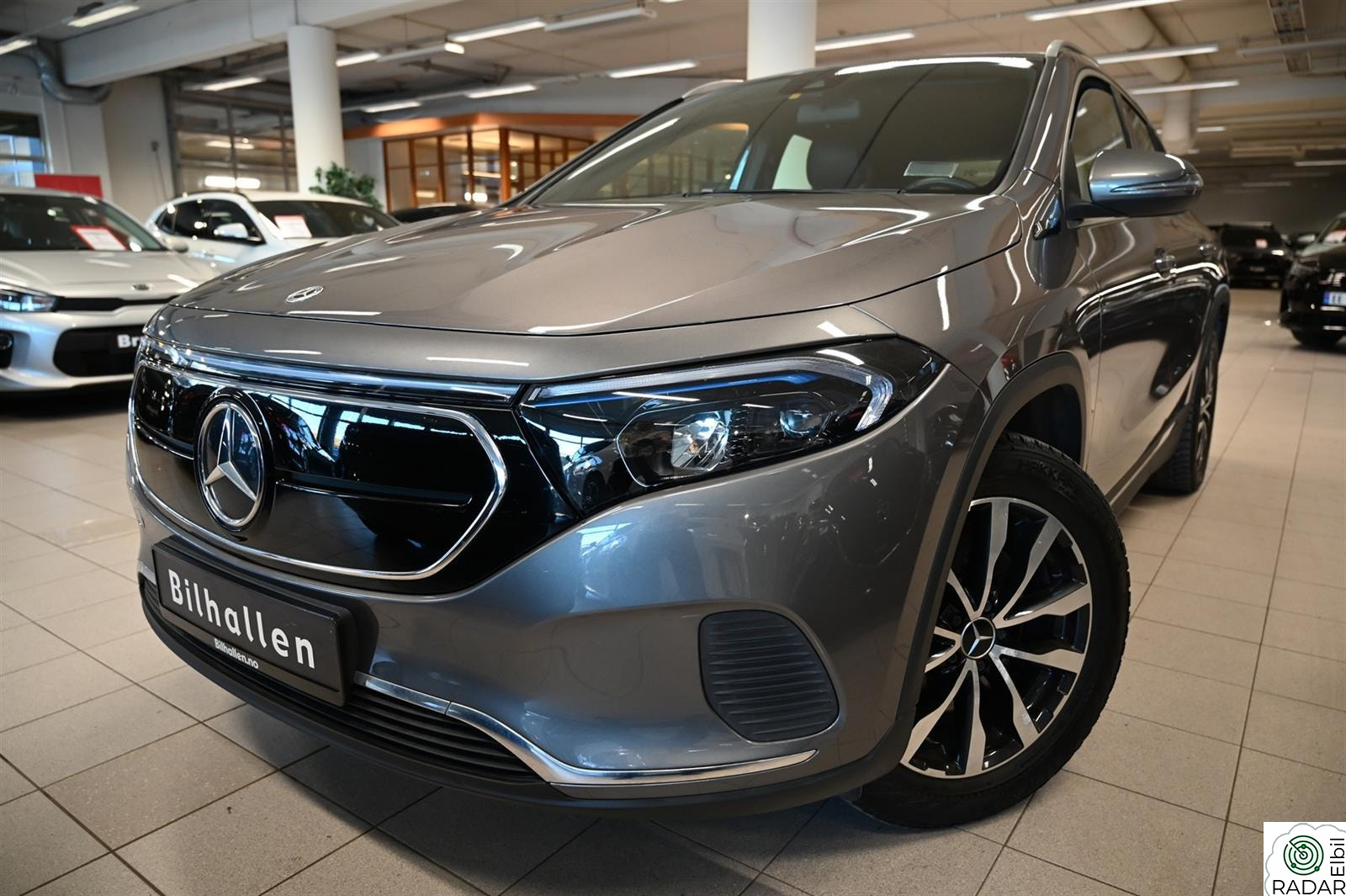 MERCEDES-BENZ EQA 250 250 Elektrisk m/Kamera/CarPlay/Krok++
