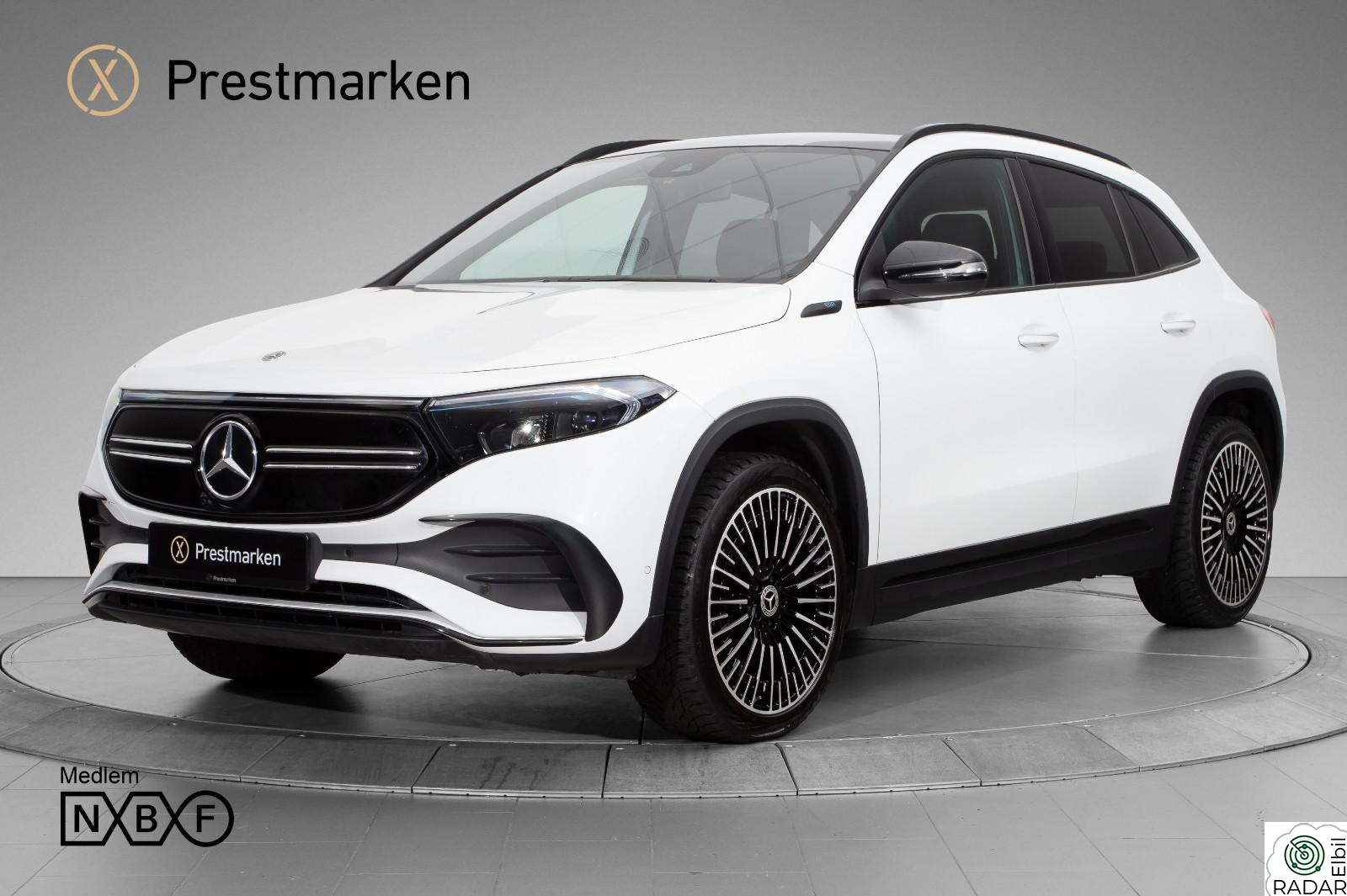 MERCEDES-BENZ EQA 250 250 AMG Panorama Skinn Natt Keyless LED Ny i Norge