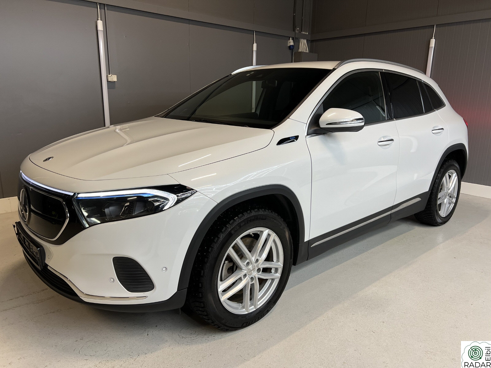 MERCEDES-BENZ EQA 250 250 Progressive /Oppvarmet ratt/ Keyless/ Krok/ Cruise
