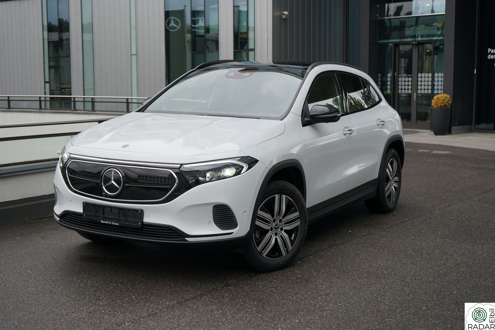 MERCEDES-BENZ EQA 250 EQA250 Spesielt godt utstyrt wltp 474 km.