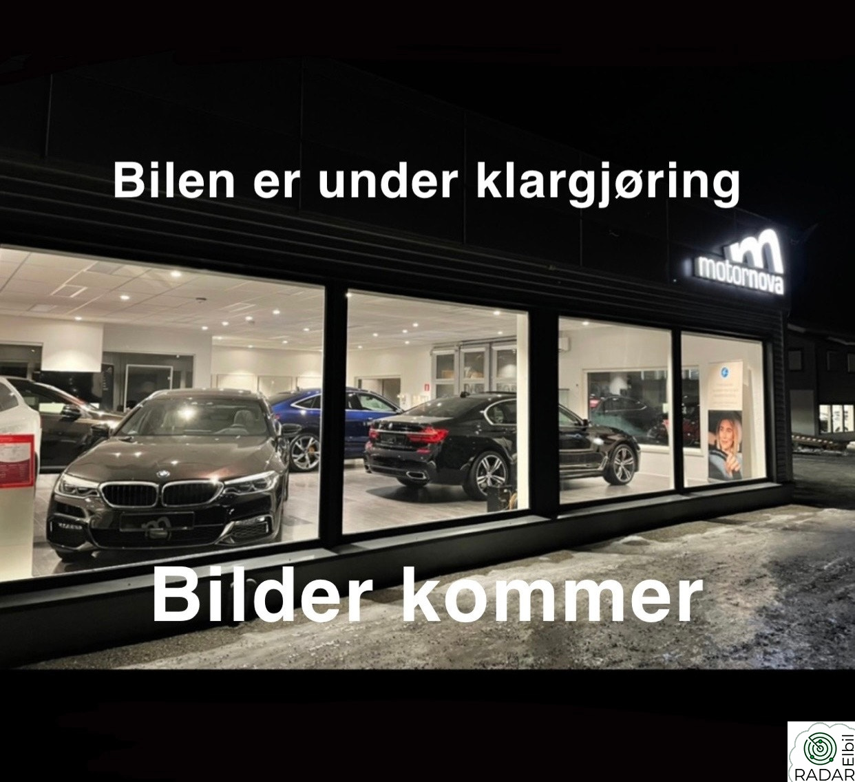 MERCEDES-BENZ EQB 300 4MATIC 4-Matic AMG 7-Seter/ACC/Panorama/HUD/Distronic/LED/++