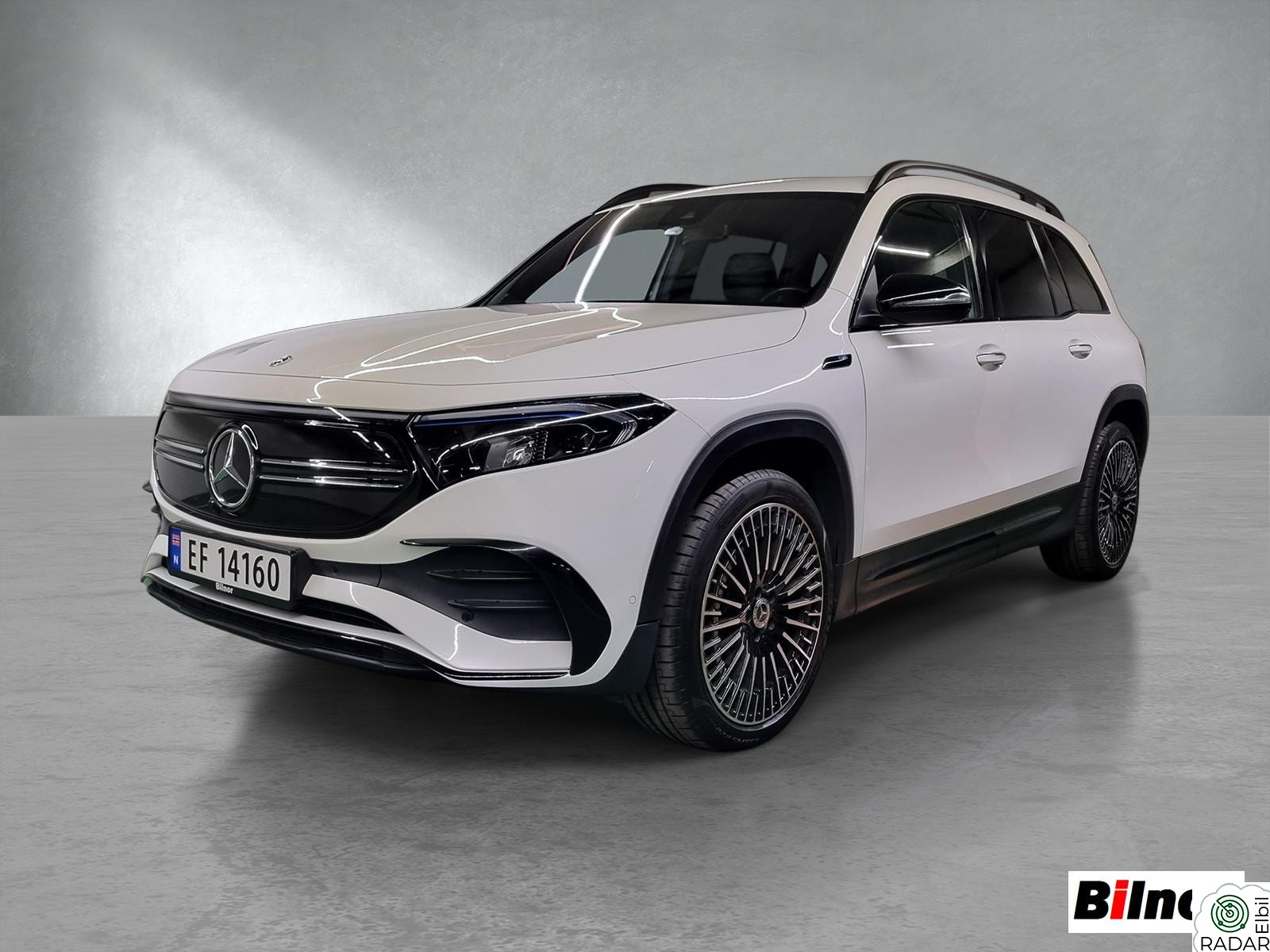 MERCEDES-BENZ EQB 300 4MATIC 300 4Matic AMG // MBUX // Nattpakke // El.bakluke