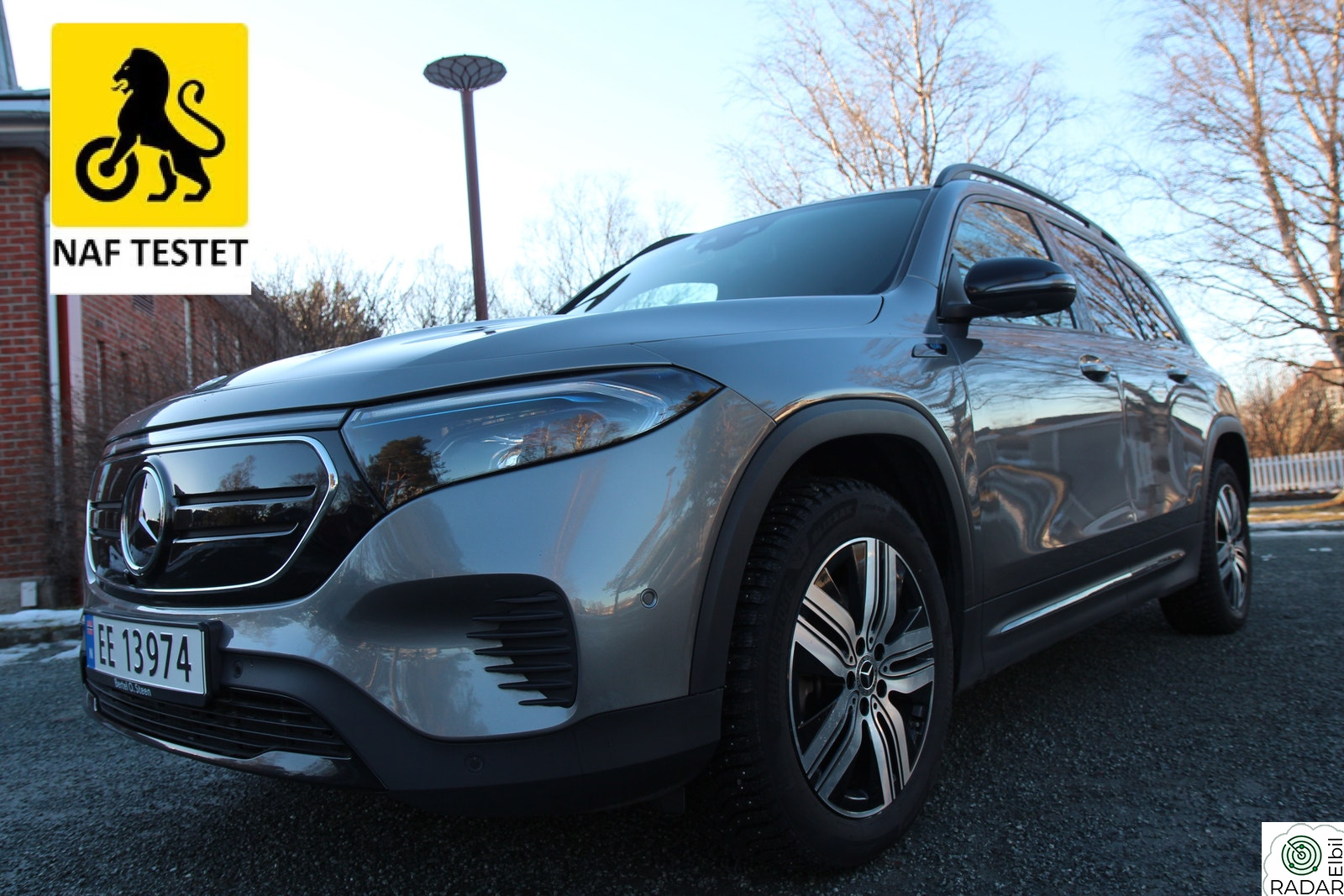 MERCEDES-BENZ EQB 300 4MATIC 300 4MATIC