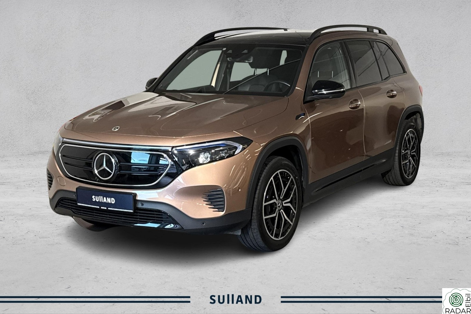 MERCEDES-BENZ EQB 300 4MATIC 300 4MATIC Pano/ El.Seter/ Keyless/ ACC/ ++