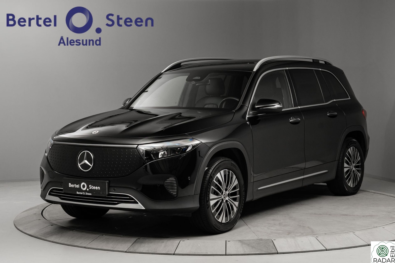 MERCEDES-BENZ EQB 300 4MATIC 4 MATIC | Memory | Varme i ratt | Hengerfeste